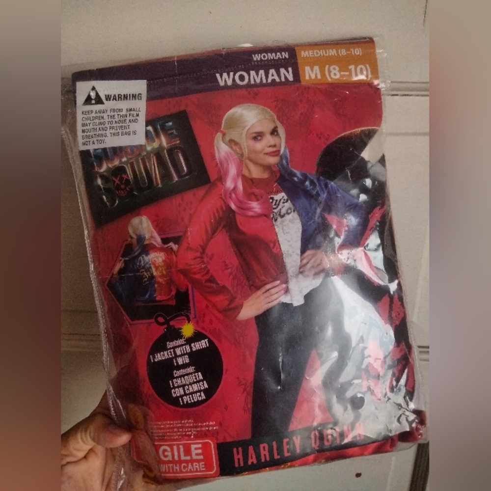 Harley Quinn Costume - With Additional Accessories - Size M